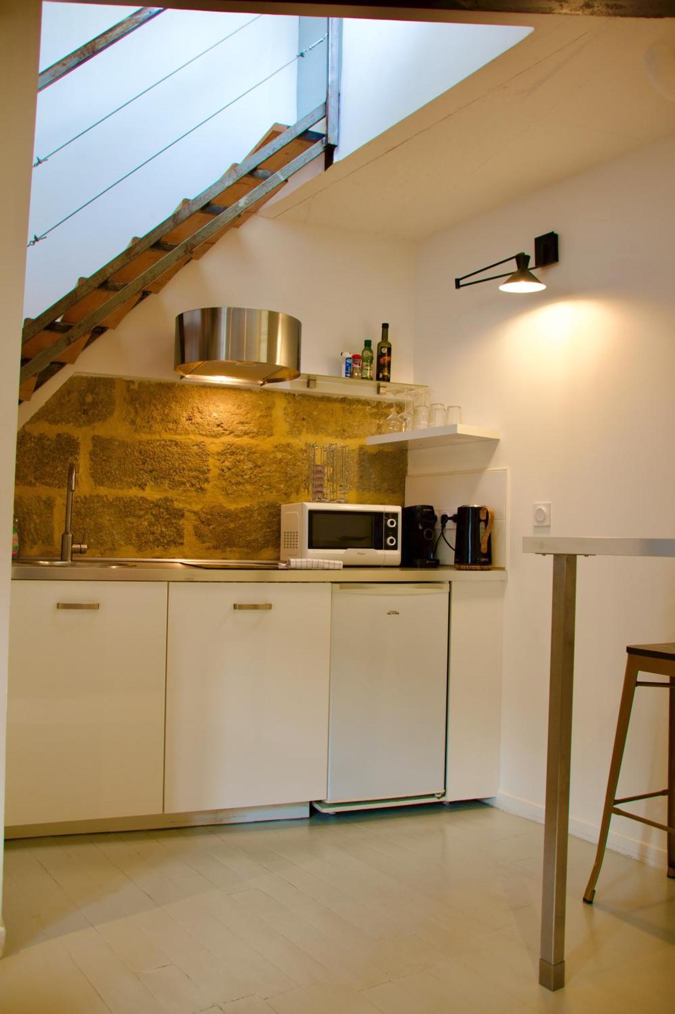 Joli Studio Avec Terrasse-Jardin Sur Les Toits, Coeur Historique Montpellier Ngoại thất bức ảnh